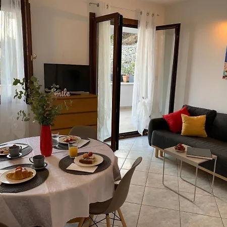 Apartment Near The Beach, With Terraces And Seaview At House B.