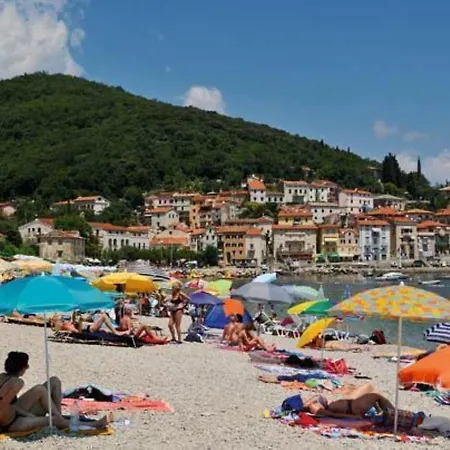 Near The Beach, With Terraces And Seaview At House B. * Moscenicka Draga