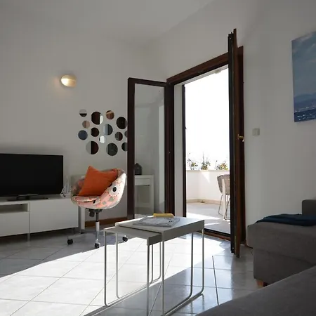 Near The Beach, With Terraces And Seaview At House B. Apartment *