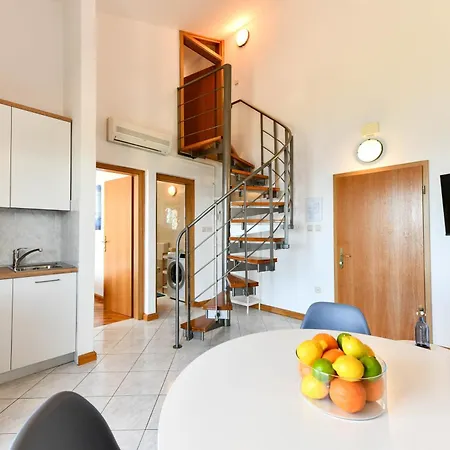Near The Beach, With Terraces And Seaview At House B. Apartment Moscenicka Draga