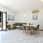 Appartement House Bucic